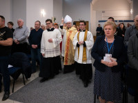 Bp Mering do chorych: Chrystus cierpi razem z nami