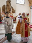 Posada: bp Mering konsekrował nową część świątyni