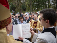 Posada: bp Mering konsekrował nową część świątyni