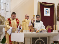 Posada: bp Mering konsekrował nową część świątyni