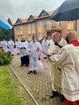 Bp Wętkowski w Sieradzu: katolik to człowiek z charakterem
