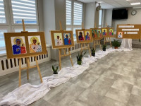 Sieradz: rozstrzygnięto konkurs "Najpiękniejsza suknia miłości dla naszej Królowej"