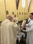 Bp Mering do kapłanów: otrzymaliśmy godność kapłańską, by być świadkami Chrystusa