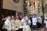 Sieradzka bazylika kolegiacka ustanowiona sanktuarium św. Józefa