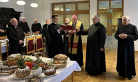 Świąteczne wizyty księży biskupów
