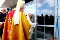 Pierwsza konsekracja kościoła w pasterskiej posłudze bp. Wętkowskiego