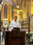 Bp Wętkowski w Wigilię Paschalną: życiem dawajmy świadectwo o Jezusie