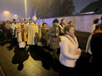 Włocławek: Msza św. i procesja z relikwiami ulicami miasta