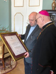 Ks. prał. Henryk Kowalski odznaczony medalem „Benemerenti in Opere Evangelizationis”