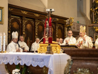 Księża diecezji włocławskiej pielgrzymowali do Kalisza