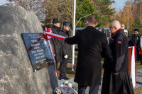 W Ślesinie odsłonięto pomnik bł. kard. Wyszyńskiego