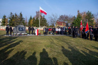 W Ślesinie odsłonięto pomnik bł. kard. Wyszyńskiego