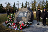 W Ślesinie odsłonięto pomnik bł. kard. Wyszyńskiego