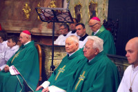 Ks. Jerzy Dylewski odznaczony Złotym Krzyżem Zasługi