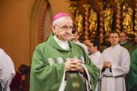 Bp Wętkowski na rozpoczęcie synodu: usłyszmy, co Duch Święty mówi do Kościoła