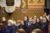 Bp Wętkowski na rozpoczęcie synodu: usłyszmy, co Duch Święty mówi do Kościoła