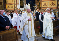 Msza Święta na zakończenie roku szkolnego włocławskiego „Długosza”