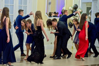 Biskup Włocławski wziął udział w studniówce „Długosza”